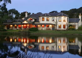 Schoolies Week Accommodation