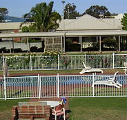 All Rivers Motor Inn - Schoolies Week Accommodation