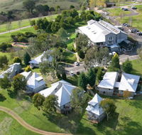 Pinnacle Valley Resort - Schoolies Week Accommodation