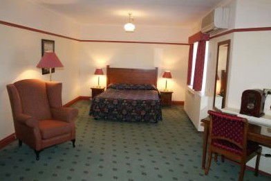 Brassey Of Canberra - Schoolies Week Accommodation 2