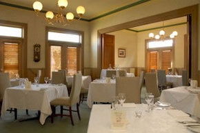 Comfort Inn Riversleigh - Schoolies Week Accommodation 4