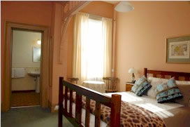 Comfort Inn Riversleigh - Schoolies Week Accommodation 5