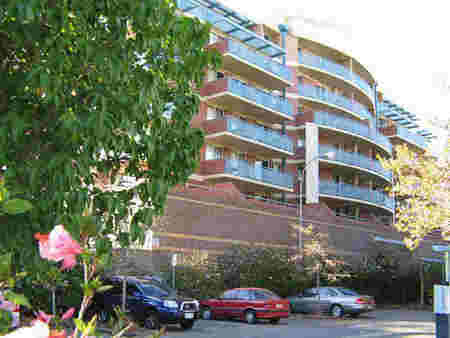 Adelaide Central Apartments - Schoolies Week Accommodation 2