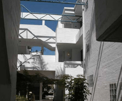 Cambridge Atrium - Schoolies Week Accommodation