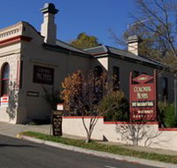 Colonial Motel - Omeo - Schoolies Week Accommodation