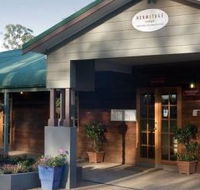 Hermitage Lodge - Schoolies Week Accommodation