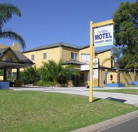 Seahorse Motel - Schoolies Week Accommodation