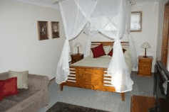 Tall Trees B And B - Schoolies Week Accommodation 1