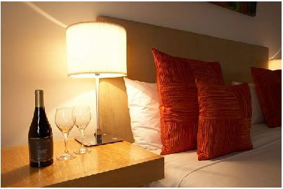 Hotel Richmond - Schoolies Week Accommodation 1
