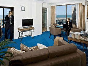 Clarion Hotel Mackay Marina - Schoolies Week Accommodation 4