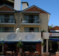 Beachside Apartment Hotel - Schoolies Week Accommodation