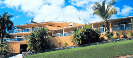 Sunlit Waters Studio Apartments - Schoolies Week Accommodation