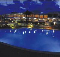 Absolute Beachfront Opal Cove Resort - Schoolies Week Accommodation