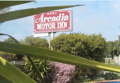 Arcadia Motor Inn - Schoolies Week Accommodation 2