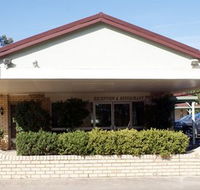 Burke And Wills Moree Motor Inn - Schoolies Week Accommodation