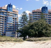 AA Oceana On Broadbeach - Schoolies Week Accommodation