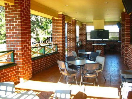 Cobargo Hotel Motel - Schoolies Week Accommodation 0