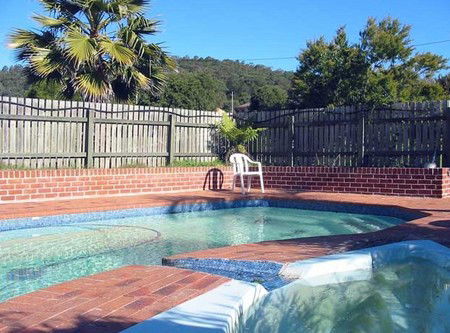 Cobargo Hotel Motel - Schoolies Week Accommodation 1