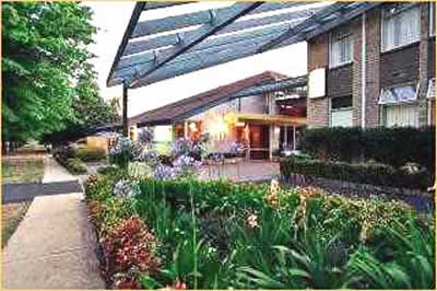 Telopea Inn On The Park - Schoolies Week Accommodation 0