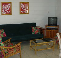 Palm View Holiday Apartments - Schoolies Week Accommodation
