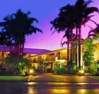 Sapphire Waters Motor Inn - Schoolies Week Accommodation