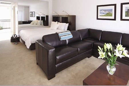  Schoolies Week Accommodation