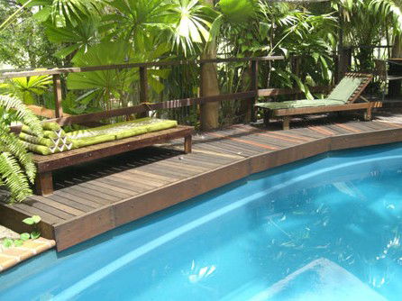 Rum Jungle Bungalows - Schoolies Week Accommodation 1