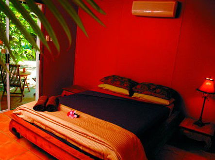 Rum Jungle Bungalows - Schoolies Week Accommodation 2