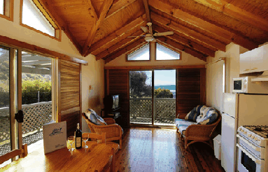 Blue Lagoon Beach Resort - Schoolies Week Accommodation