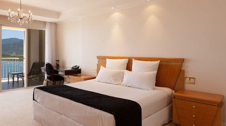 The Sebel Cairns - Schoolies Week Accommodation 3