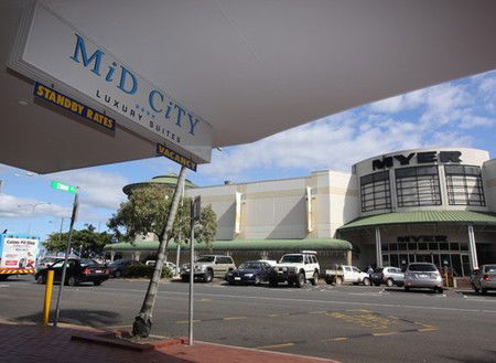Mid City Luxury Suites - Schoolies Week Accommodation 0