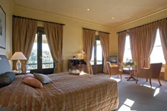 Schoolies Week Accommodation