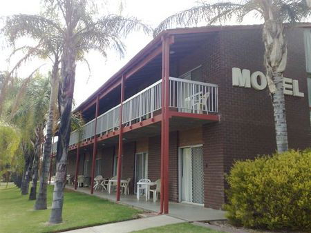  Schoolies Week Accommodation