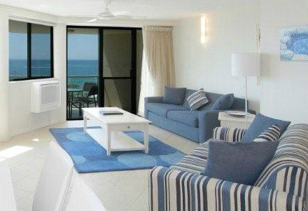 Malibu Mooloolaba - Schoolies Week Accommodation 3
