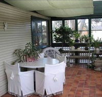 Dural House At Round - Schoolies Week Accommodation
