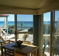 The Macs Beachfront Villas - Schoolies Week Accommodation