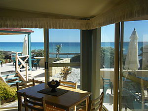 The Macs Beachfront Villas - Schoolies Week Accommodation 0