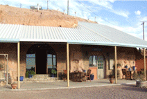 The Underground Motel - Schoolies Week Accommodation
