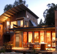 Dreamers Spa Resort - Schoolies Week Accommodation