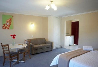City Centre Motel - Schoolies Week Accommodation 1
