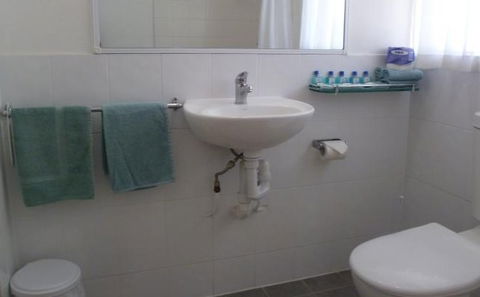 Alice Motor Inn - Schoolies Week Accommodation 5
