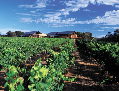 Watershed Premium Wines - Schoolies Week Accommodation 1