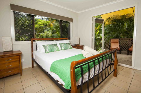Lake Placid Tourist Park - Schoolies Week Accommodation 0