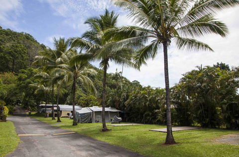 Lake Placid Tourist Park - Schoolies Week Accommodation 2