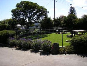 Mariner Motel - Schoolies Week Accommodation 1