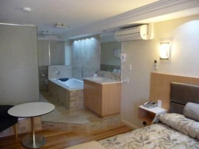 Indian Ocean Hotel - Schoolies Week Accommodation 1