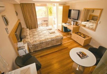 Indian Ocean Hotel - Schoolies Week Accommodation 7