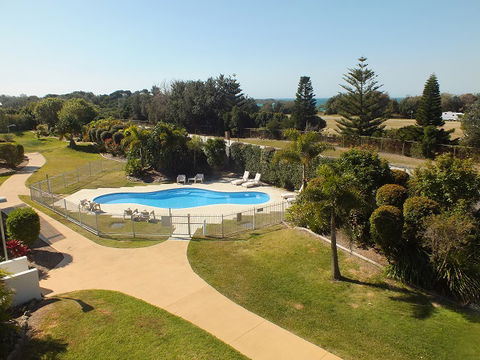Pacific Marina Apartments - Schoolies Week Accommodation 3