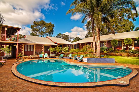 Heritage Country Motel - Schoolies Week Accommodation 2