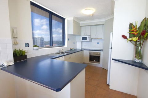 Majorca Isle Beachside Resort - Schoolies Week Accommodation 0